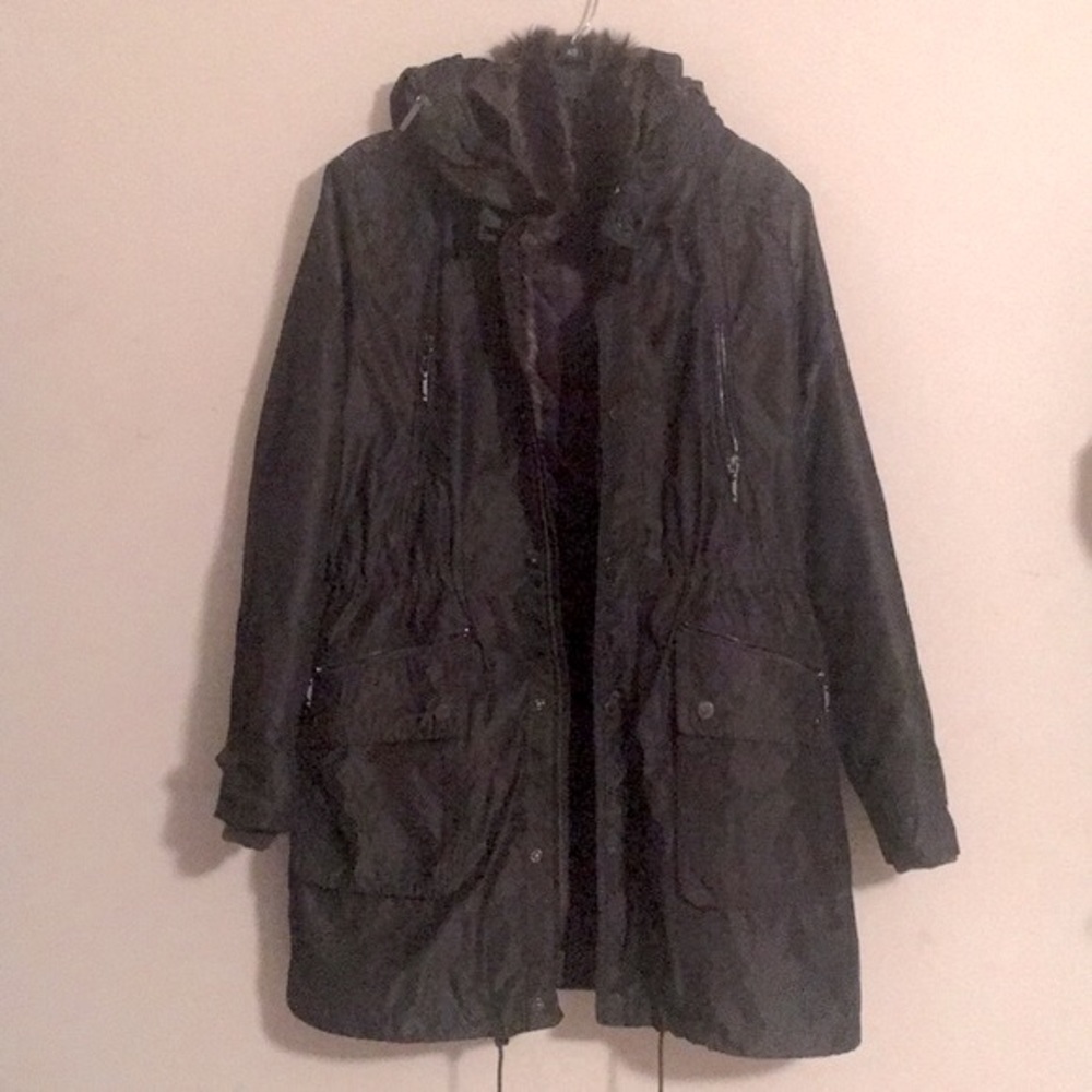 BCBG Max Azria Taylor Removable Rabbit Fur - Picture 4 of 16